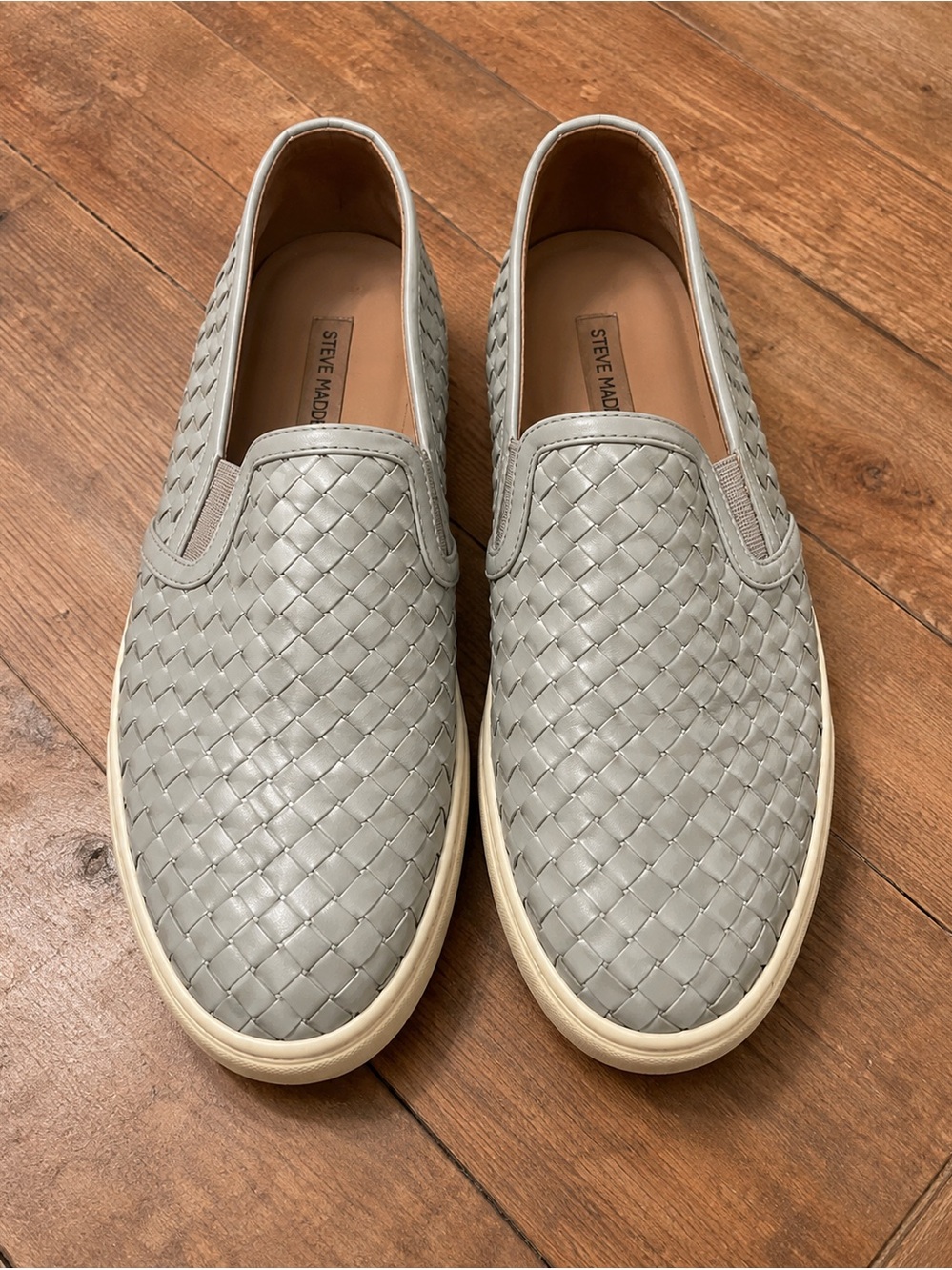 Steve Madden grey slip ons